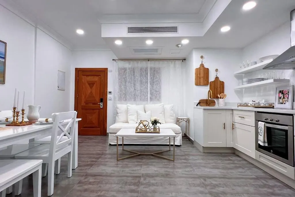 公寓 蓬塔卡纳Sunset View, Walk To Pool, Hot Tub, Dining, Shops公寓
