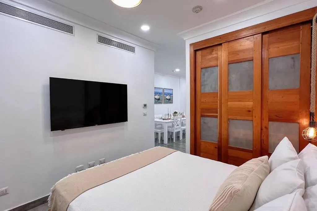 公寓 蓬塔卡纳Sunset View, Walk To Pool, Hot Tub, Dining, Shops公寓 多米尼加共和国
