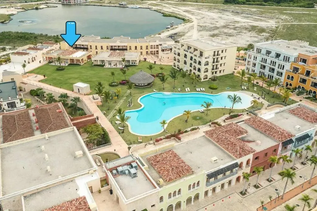 Sunset View, Walk To Pool, Hot Tub, Dining, Shops Apartment Punta Cana