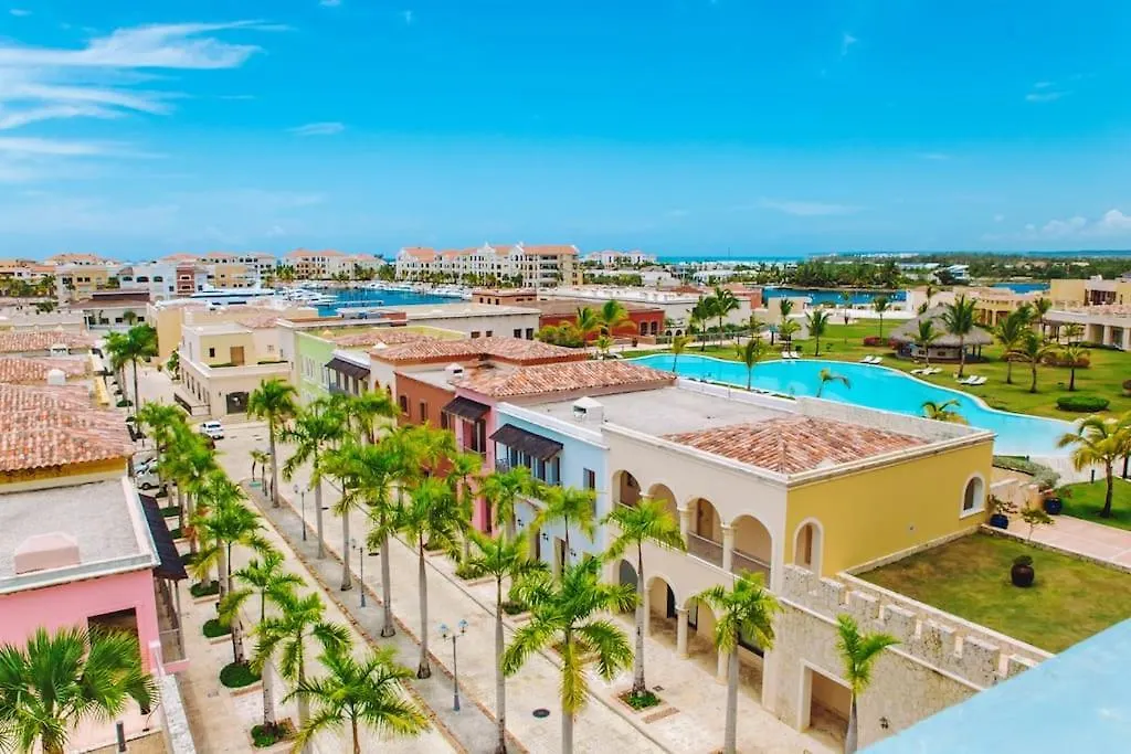Sunset View, Walk To Pool, Hot Tub, Dining, Shops Apartment Punta Cana